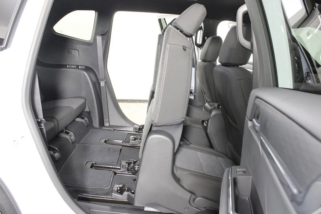 2026 GMC Acadia Elevation - Photo 15