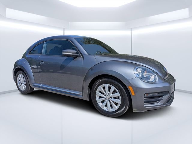 2019 Volkswagen Beetle 2.0T S Auto's photo