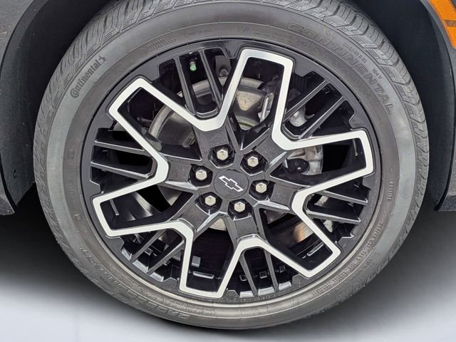 Used 2025 Red Chevrolet RS image 11