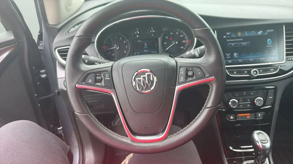 Used 2019 Gray Buick Preferred image 10