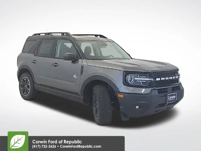 New 2026 Carbonized Gray Metallic Ford Outer Banks® image 11