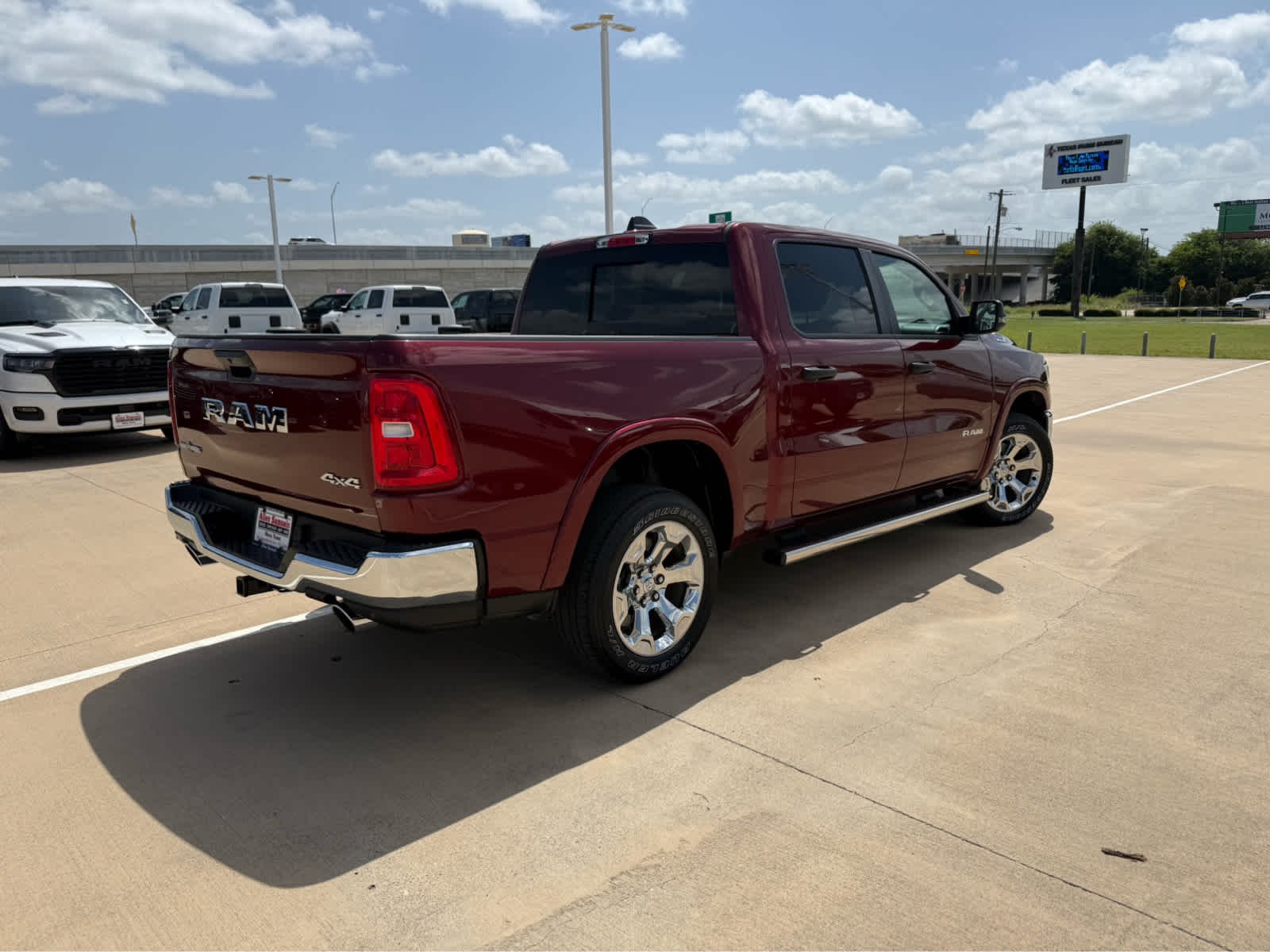 Used 2025 Delmonico Red Pearlcoat Ram Lone Star image 11