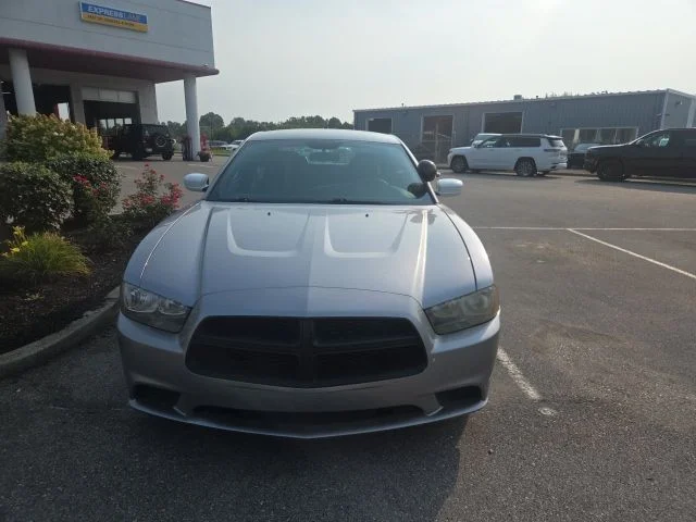 Used 2013 Silver Dodge Police image 3