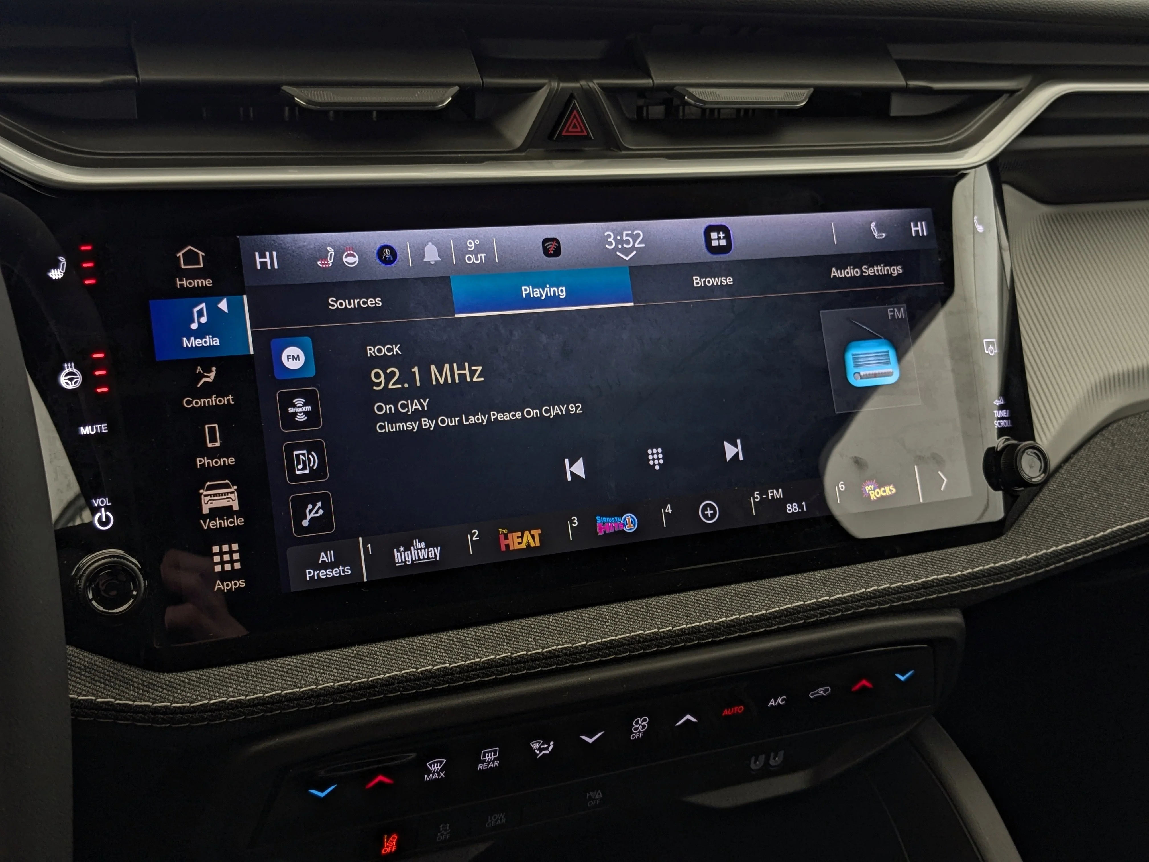 New 2026 41 Jeep Laredo - - Pkg 23F - Mopar Protect Pkg - Compact Spare - 1.6L Turbo Hybrid & More image 22