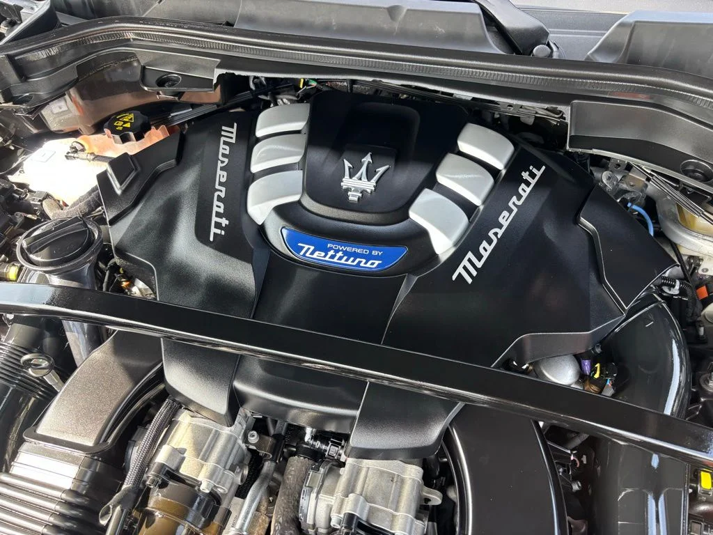 Used 2024  Maserati Trofeo image 35