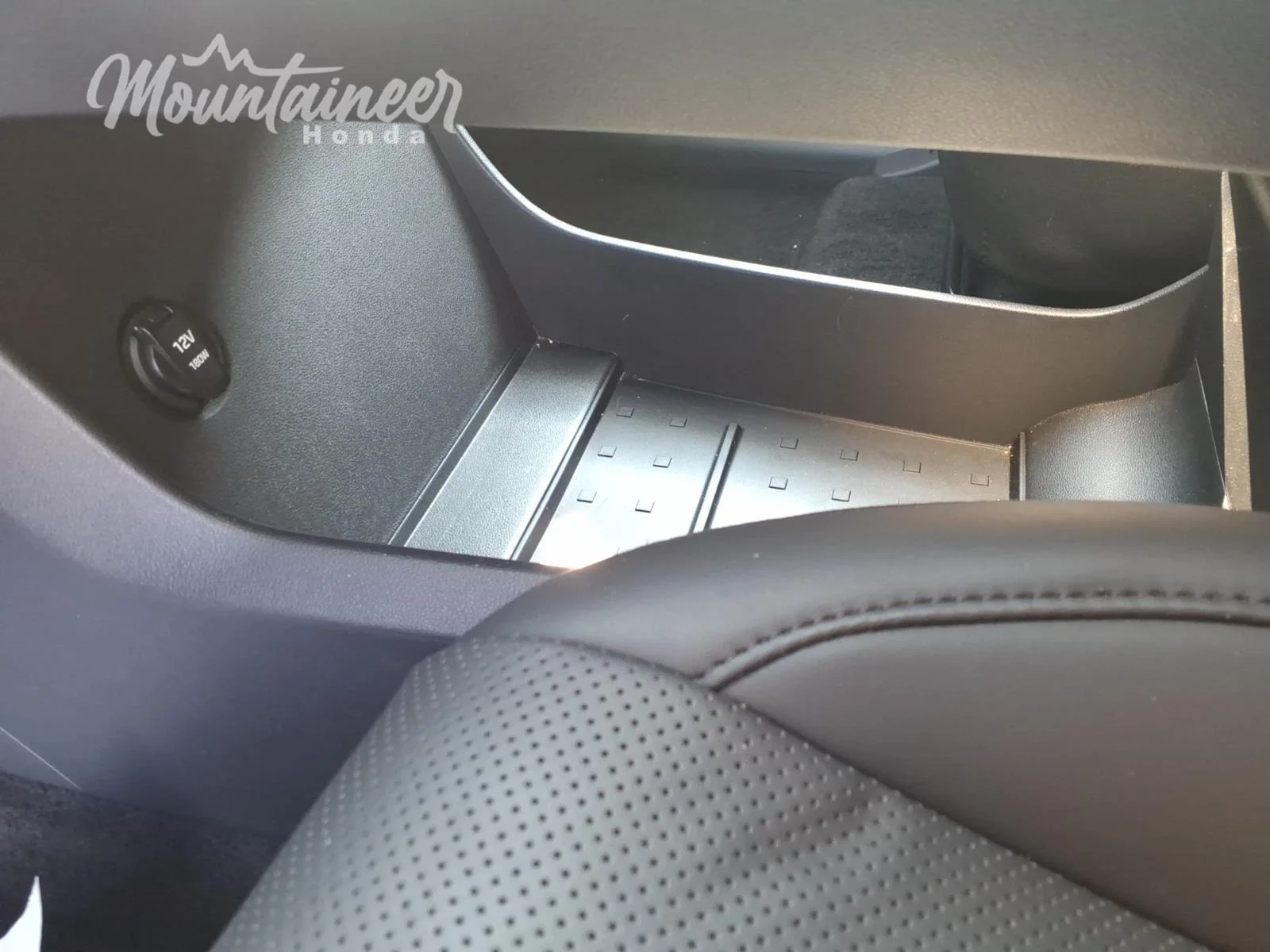 Used 2026 Serenity White Hyundai SEL image 38