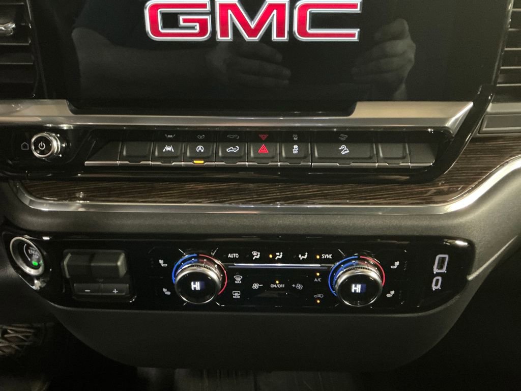 Used 2023 Sterling Metallic GMC Elevation image 19