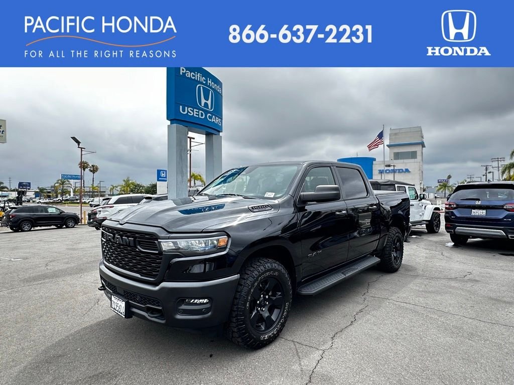2025 RAM 1500 Warlock 4x4 Crew Cab 5'7's photo