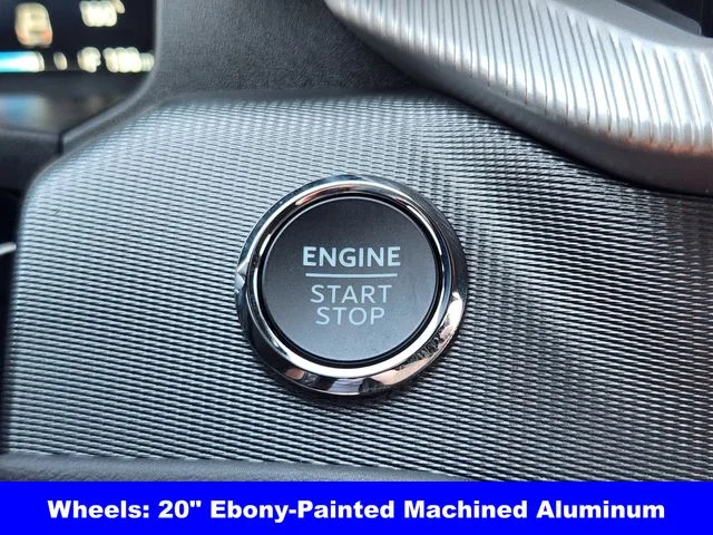 New 2026 Star White Metallic Tri-Coat Ford ST-Line image 21