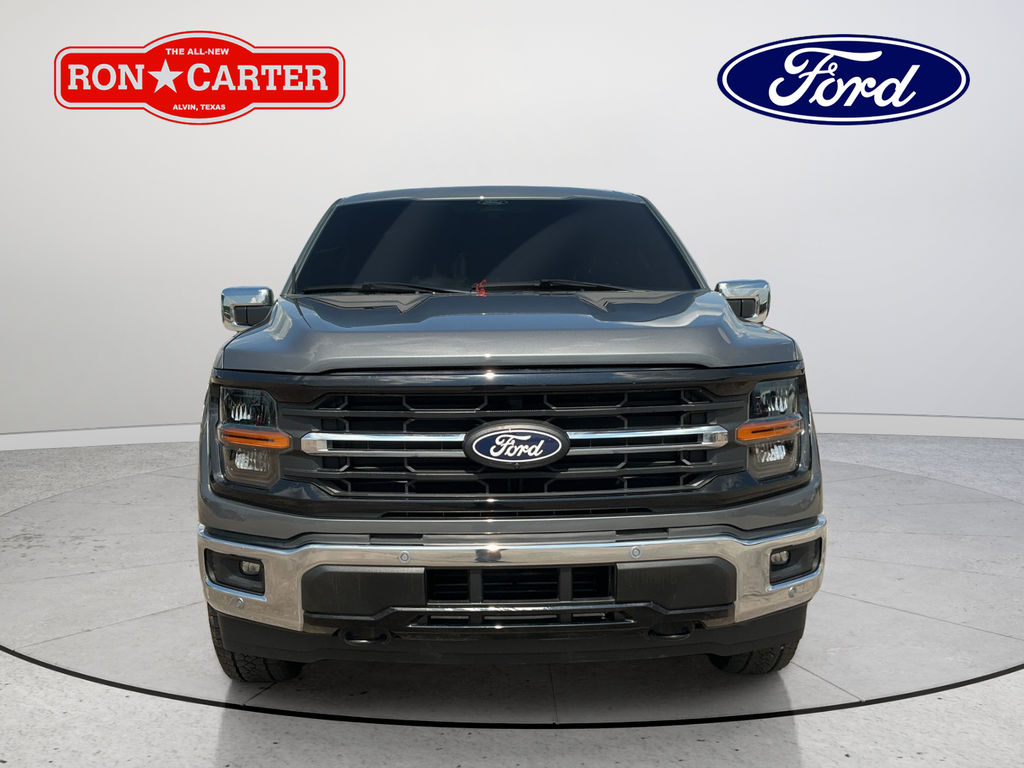 Used 2024 Silver Ford XLT image 2