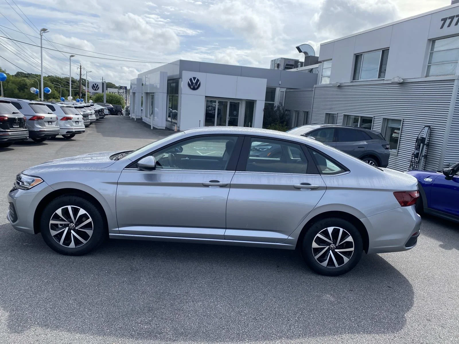 3VW5M7BU5RM099392