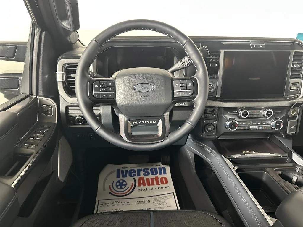 2026 Ford F-250 Super Duty Platinum - Photo 24