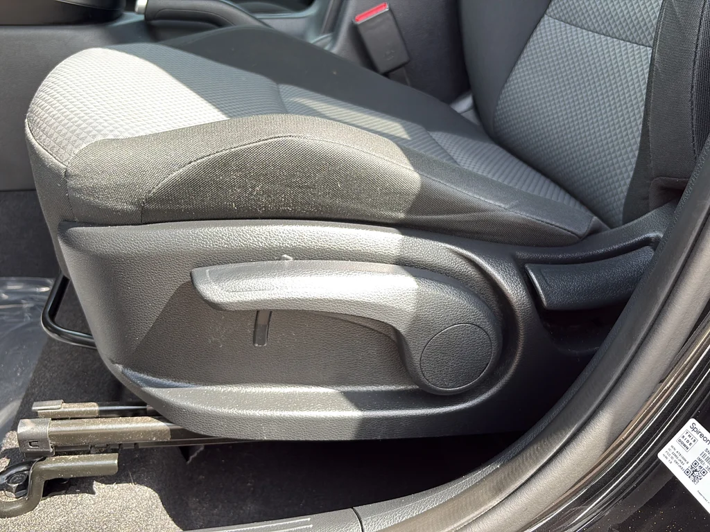 Used 2023 Black Kia LX image 11