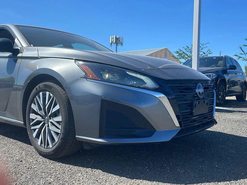 2025 Nissan Altima SV - Photo 26