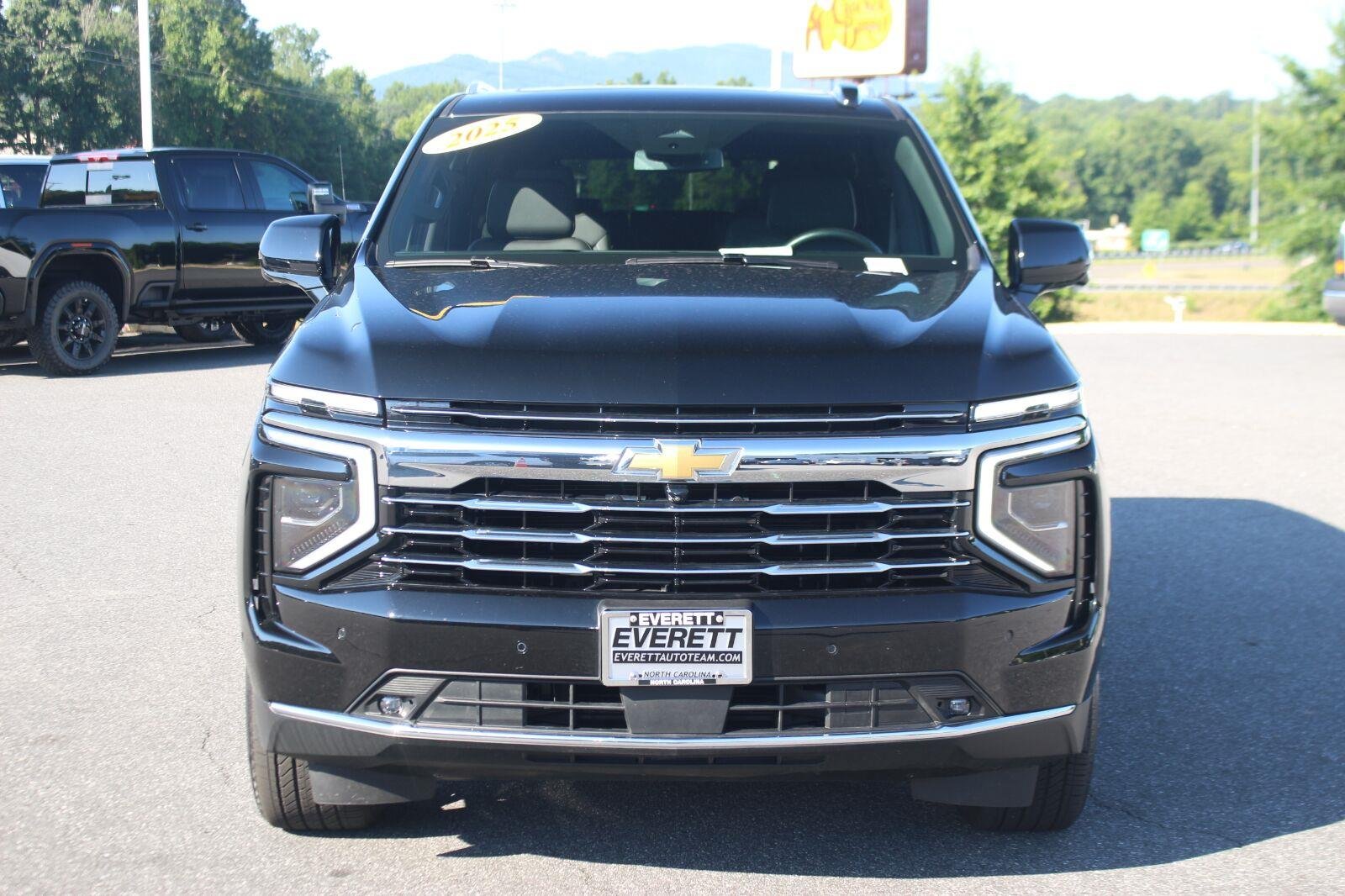Used 2025 Black Chevrolet LT image 2