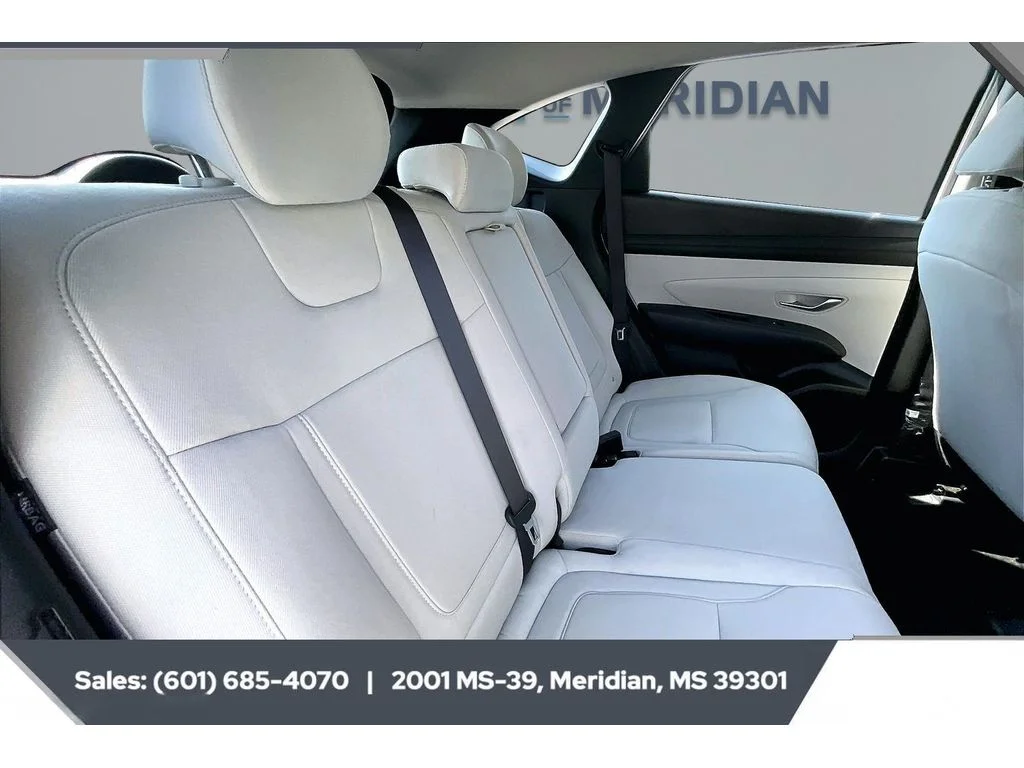 Used 2026 Serenity White Pearl Hyundai SE image 20