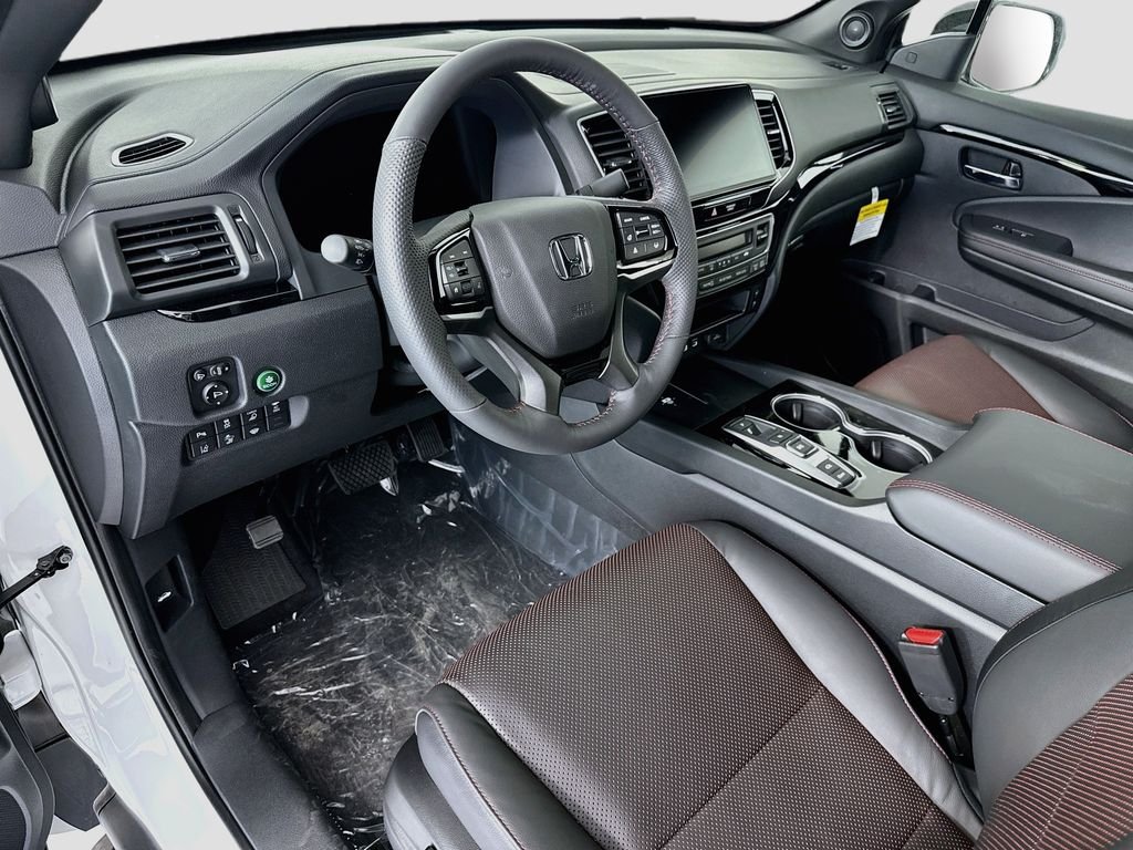 New 2026 Platinum White Pearl Honda Black Edition image 9