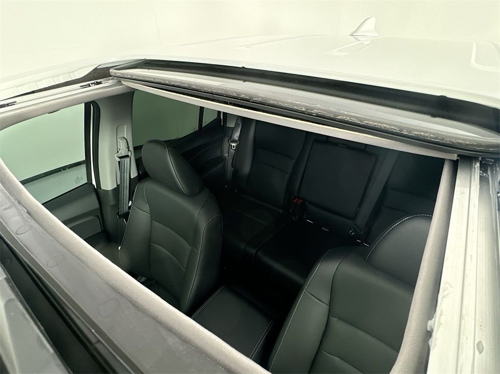 New 2026 Platinum White Pearl Honda RTL image 31