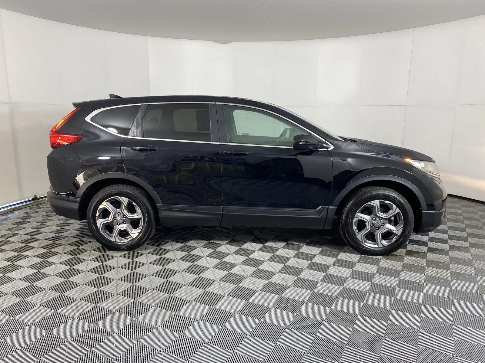 Used 2019 Crystal Black Pearl Honda EX image 9