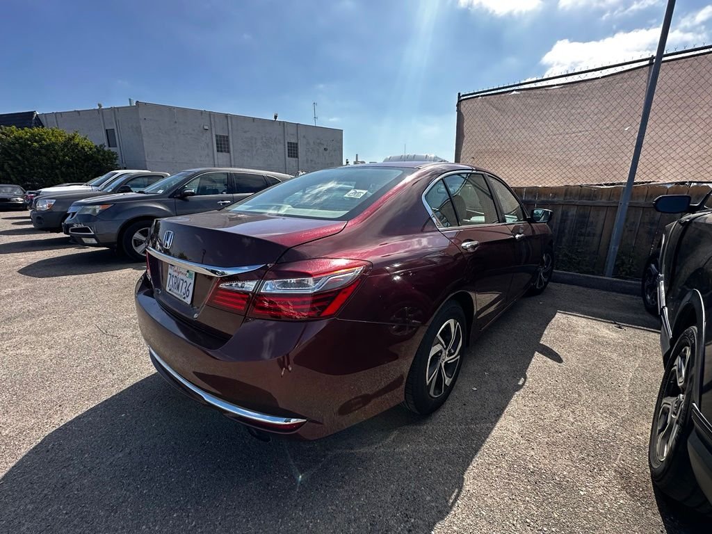 Used 2016  Honda LX image 13