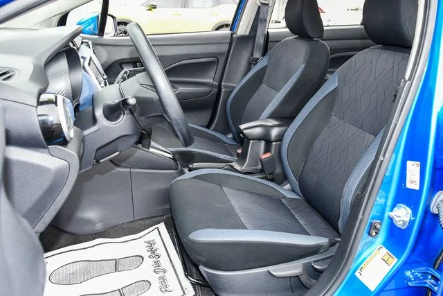 Used 2024 Blue Nissan 1.6 SV image 16