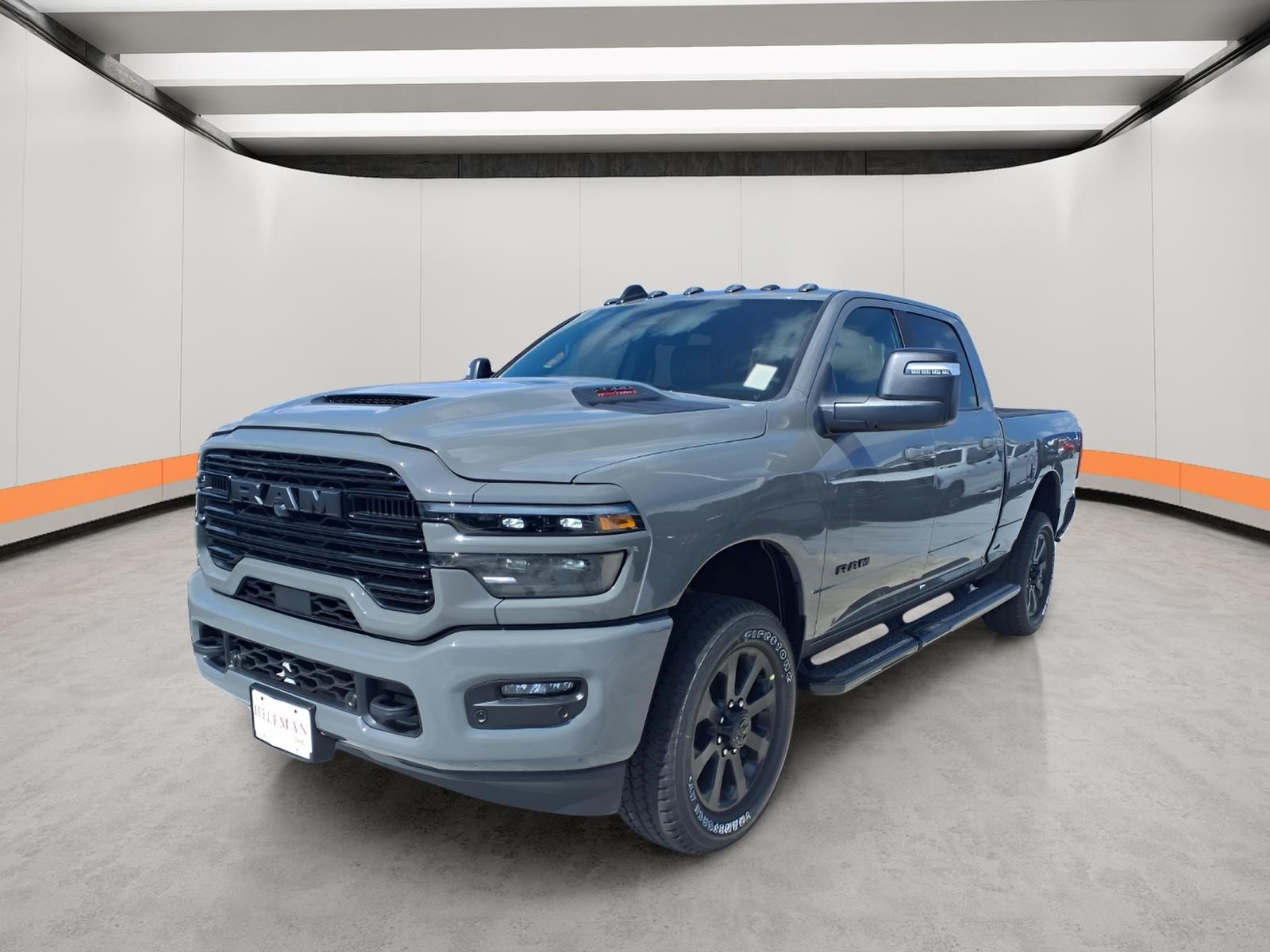 New 2026 Ceramic Gray Clear-Coat Exterior Paint RAM Laramie image 3
