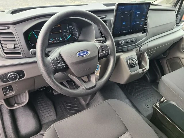 2023 Ford E-Transit Cargo Van Base - Photo 13