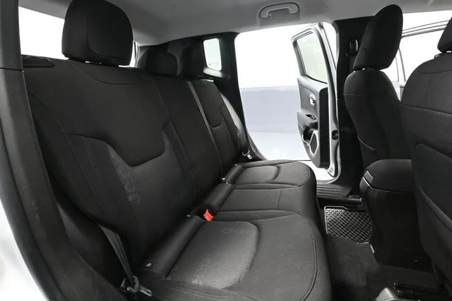 2017 Jeep Renegade Latitude - Photo 37