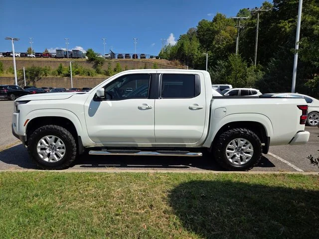 Used 2023 White Nissan SV image 2