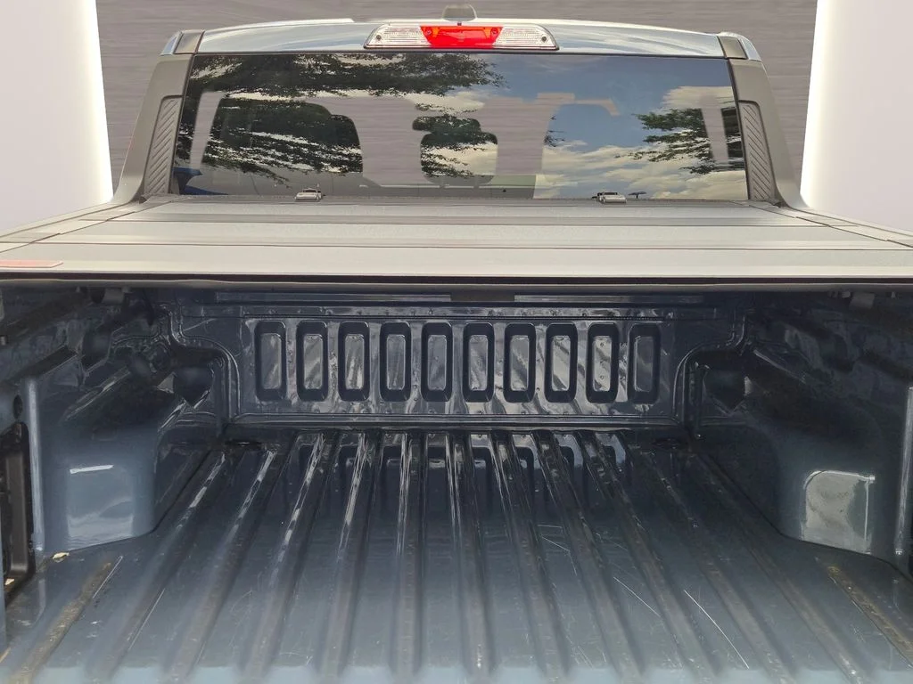 Used 2025 Gray Ford XLT image 14