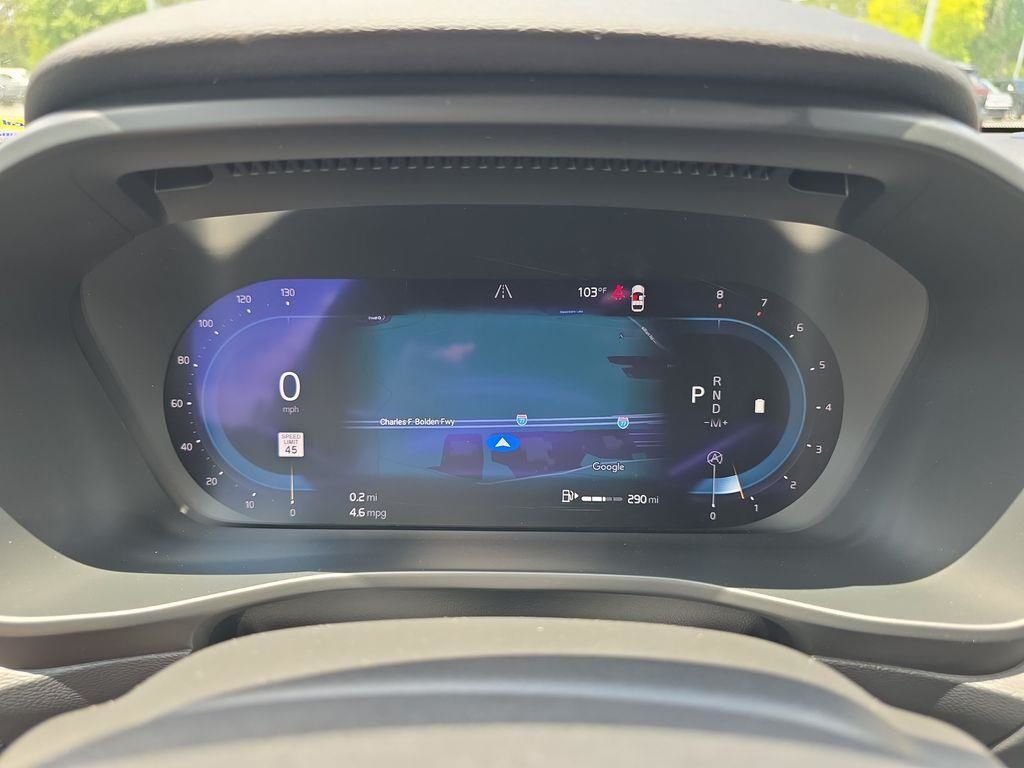 2023 Volvo XC40 Plus - Photo 25