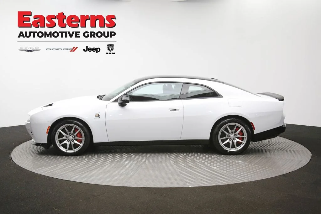 Certified Used 2024 White Dodge R/T Scat Pack image 59