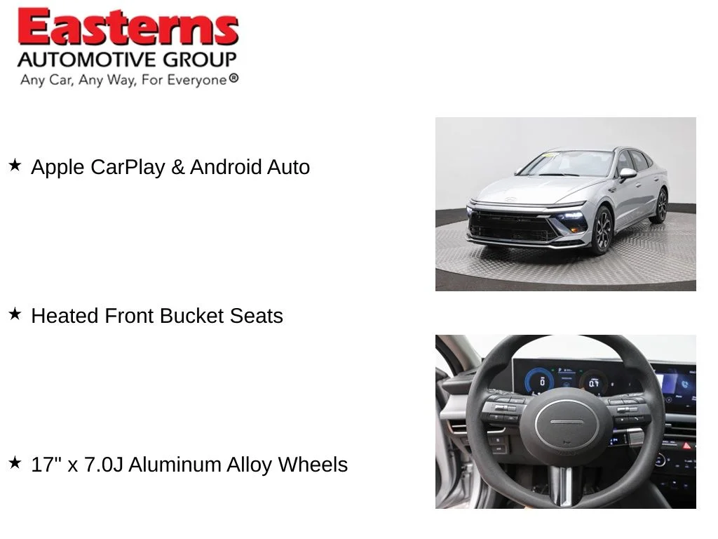 Used 2025 Silver Hyundai SEL image 11