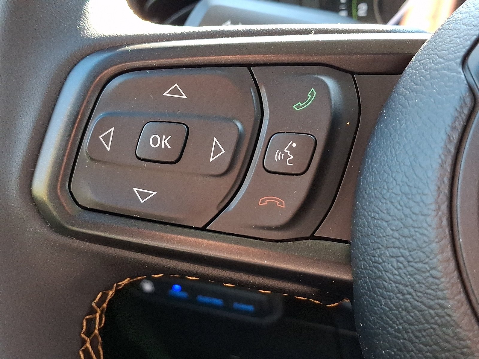Used 2024 Sarge Green Clearcoat Jeep Sport S image 20