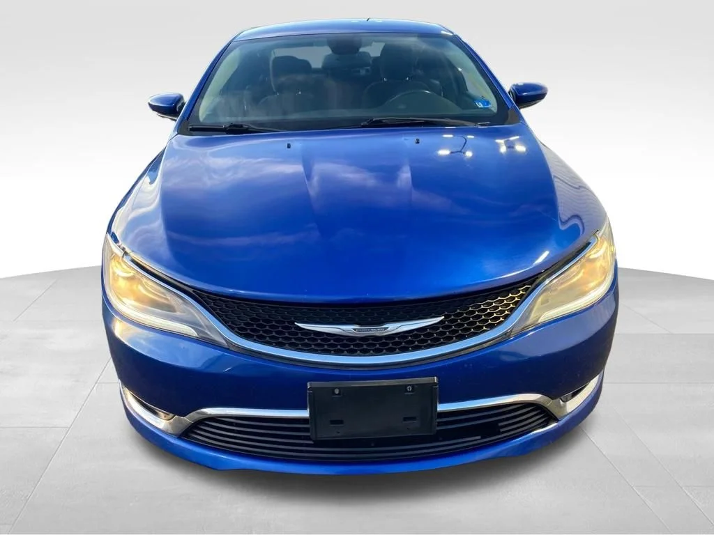 Used 2015 Blue Chrysler Limited image 27