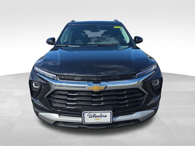 New 2026 Mosaic Black Metallic Chevrolet LT image 8