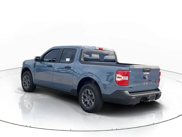 New 2026 Azure Gray Metallic Ford XLT image 7