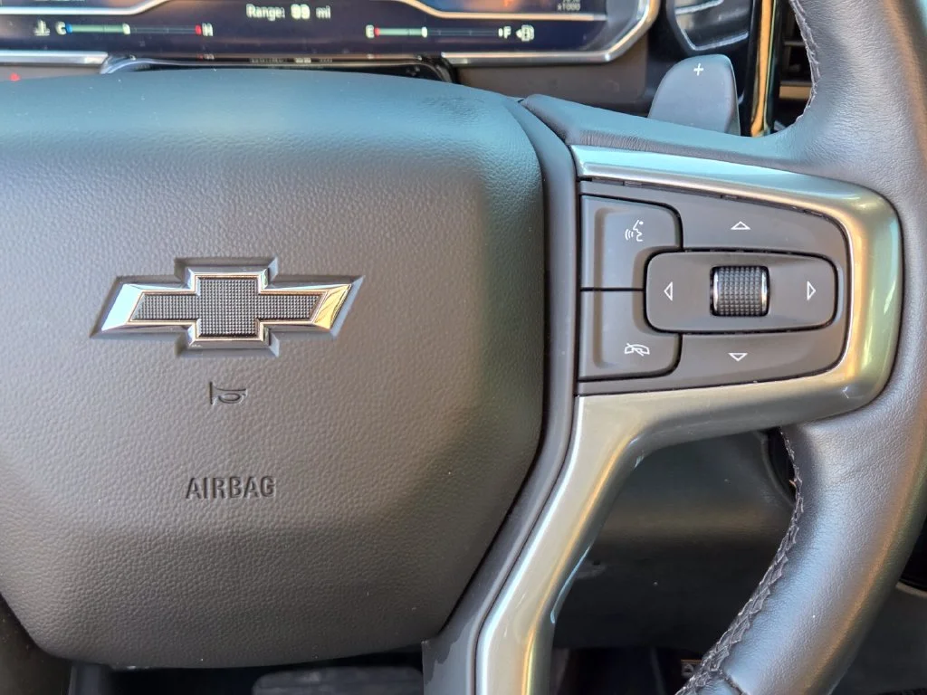 Used 2023 Black Chevrolet RST image 28