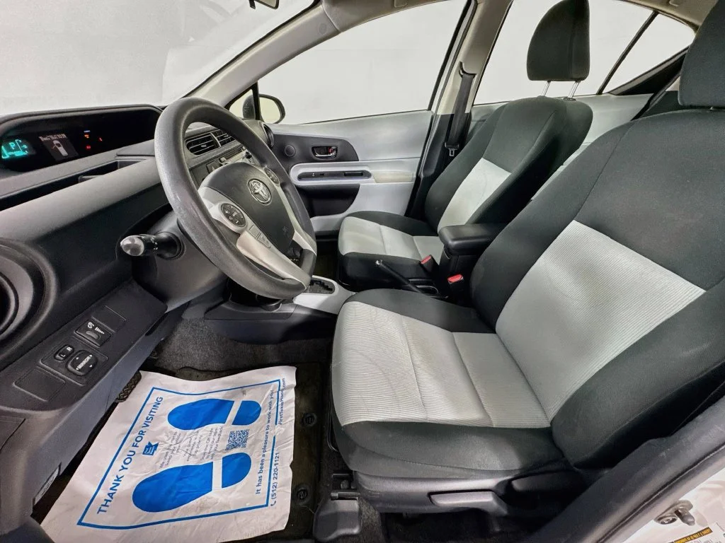 Used 2013 Super White Toyota Two image 23
