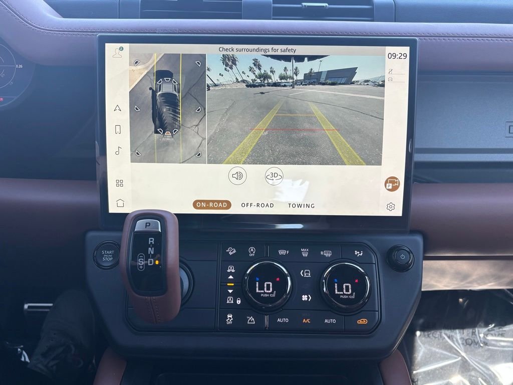 New 2026 Fuji White Land Rover OCTA image 11