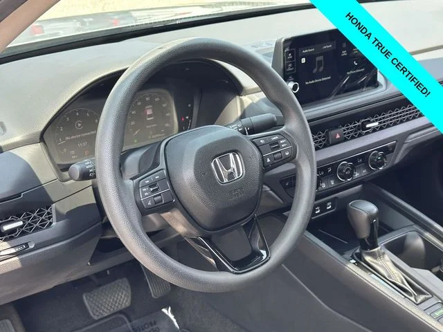Used 2026  Honda SE image 2