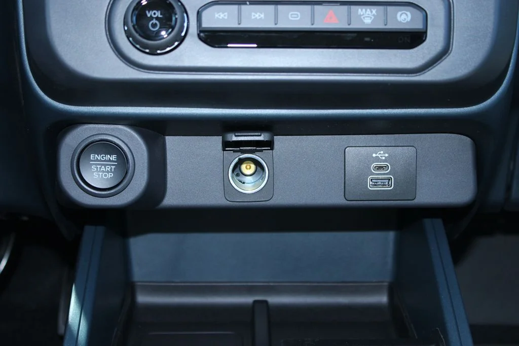 2025 Ford Maverick XLT - Photo 25