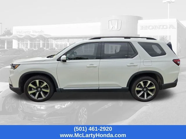 Certified Used 2025 Platinum White Pearl Honda Touring image 7