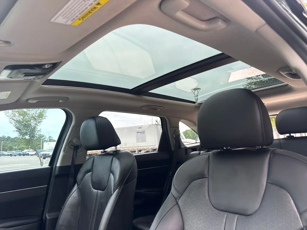 Used 2023 Ebony Black Kia EX image 31