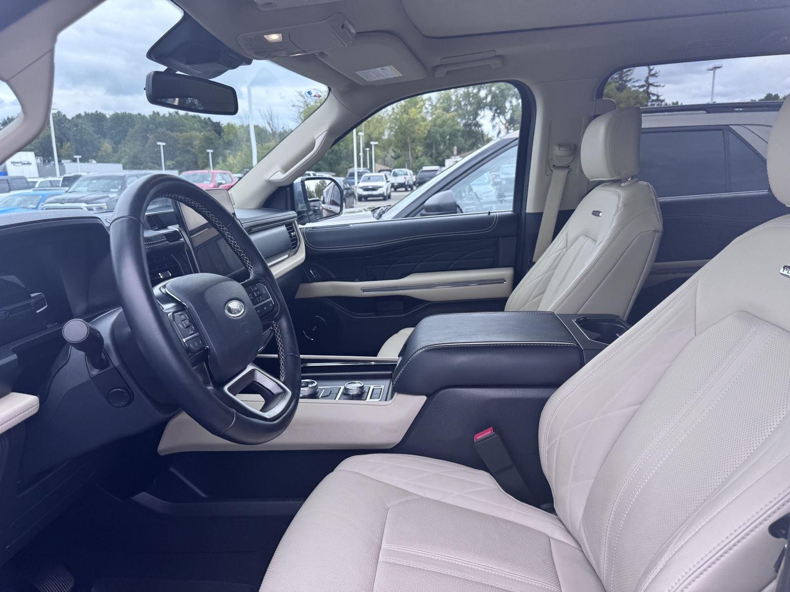 Used 2024 Star White Metallic Tri-Coat Ford Platinum image 10