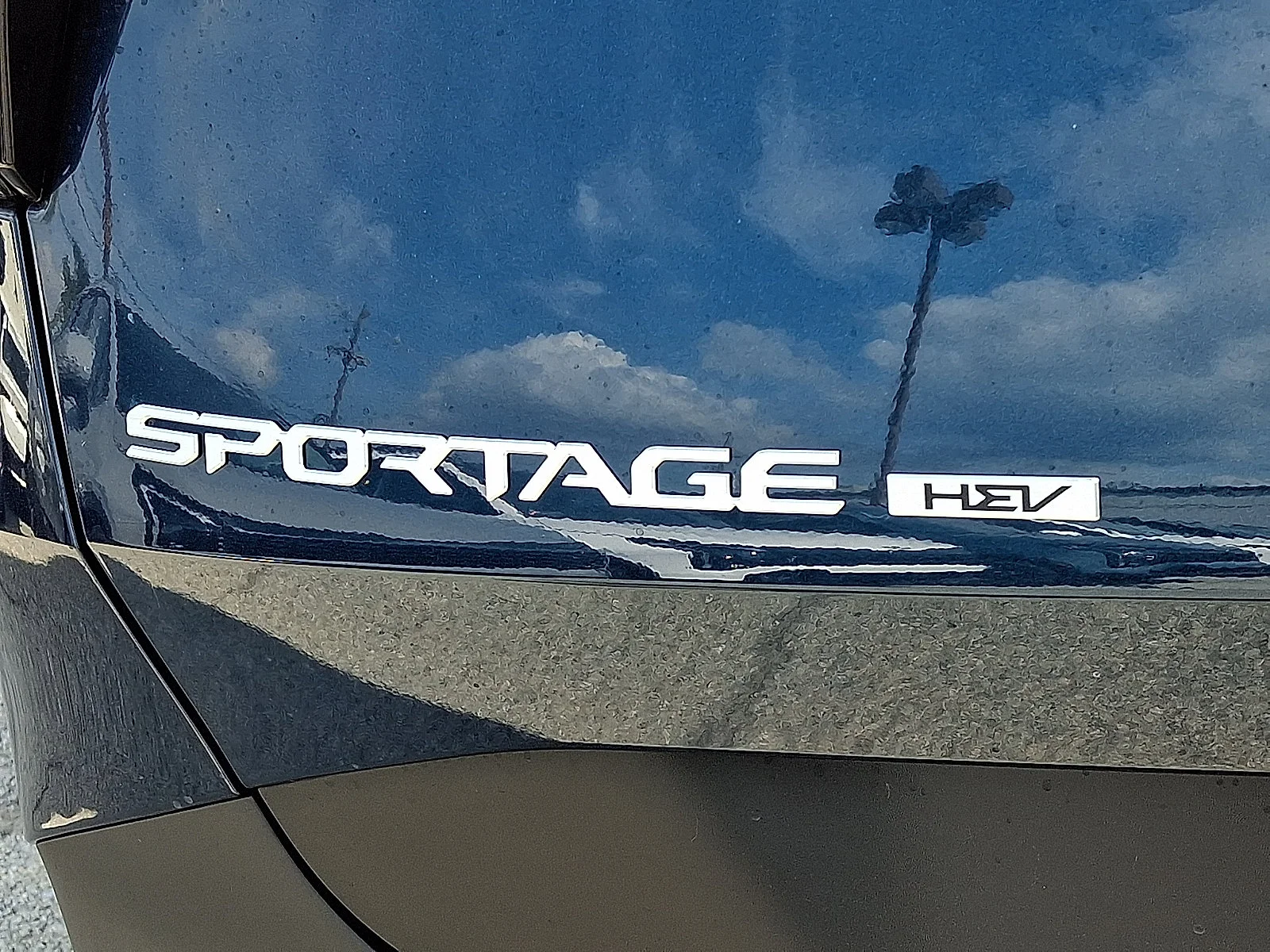 New 2027 Blue Kia S image 10