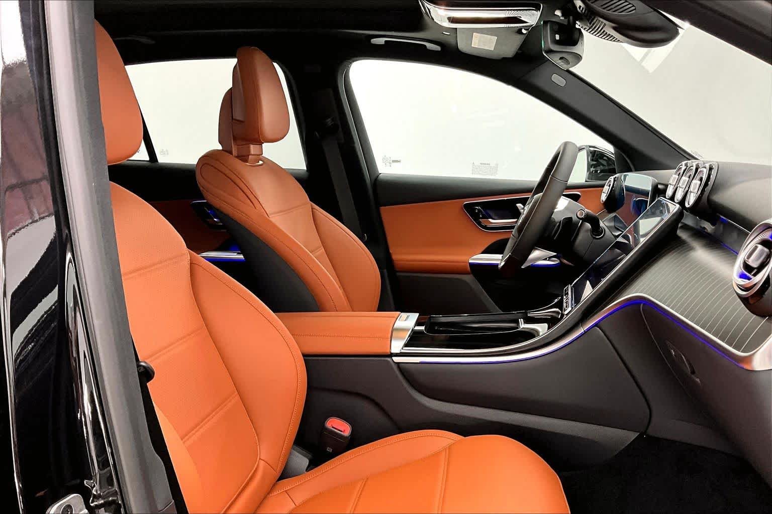 New 2026 Obsidian Black Metallic Mercedes-Benz GLC 300 image 14