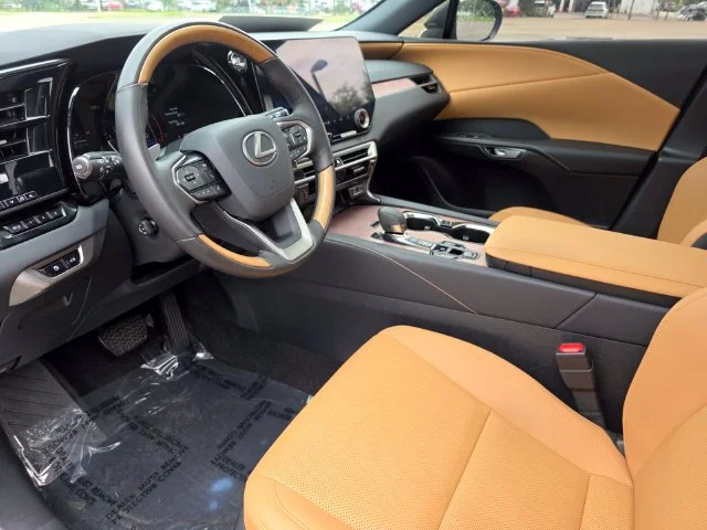 Certified Used 2025 Green Lexus 350 Premium image 24