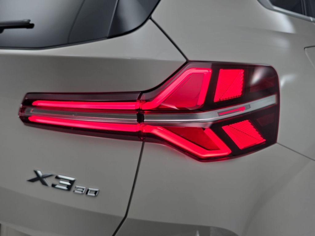 New 2026 Dune Grey Metallic BMW 30 xDrive image 33
