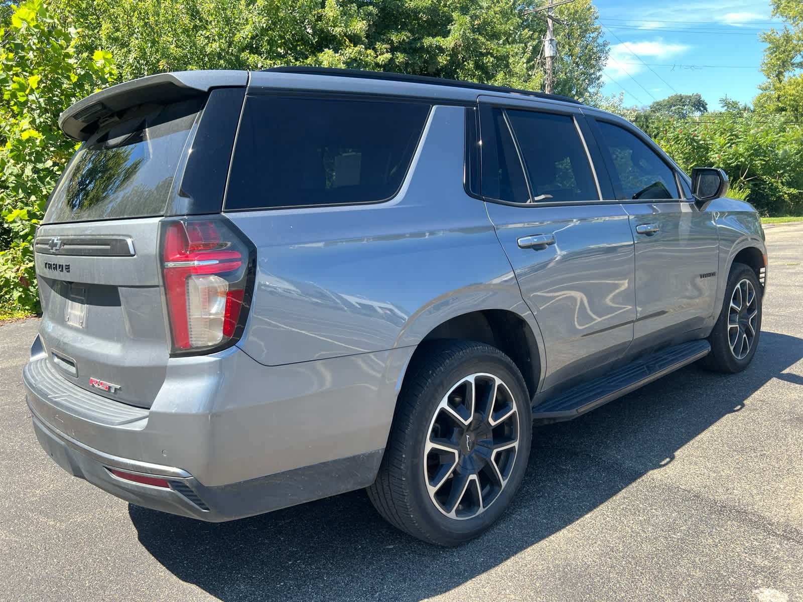Used 2021 Satin Steel Metallic Chevrolet RST image 3